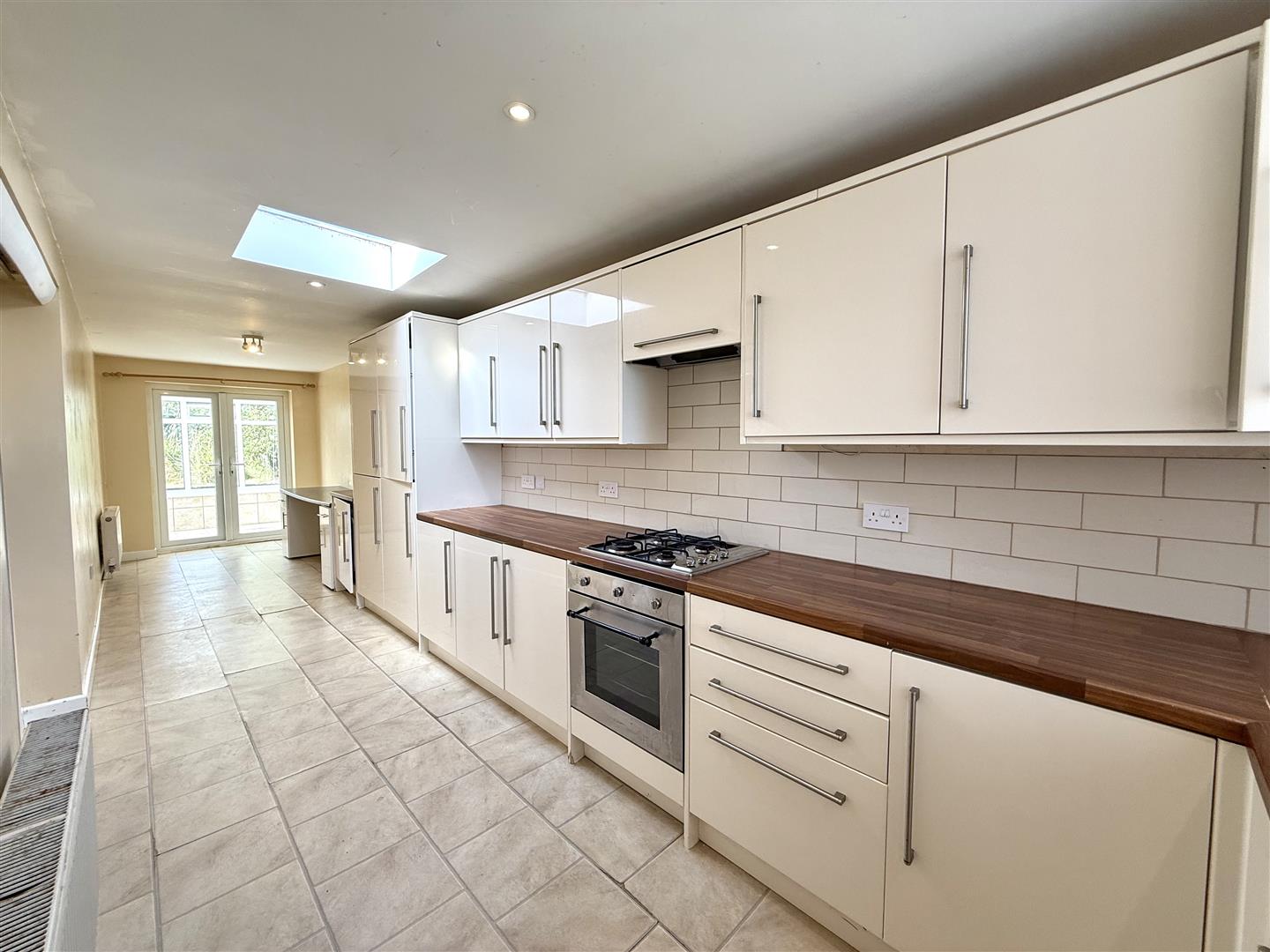 Ddol Road, Dunvant, Swansea, SA2 7UB